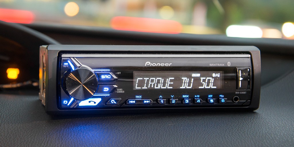 clarion car radios